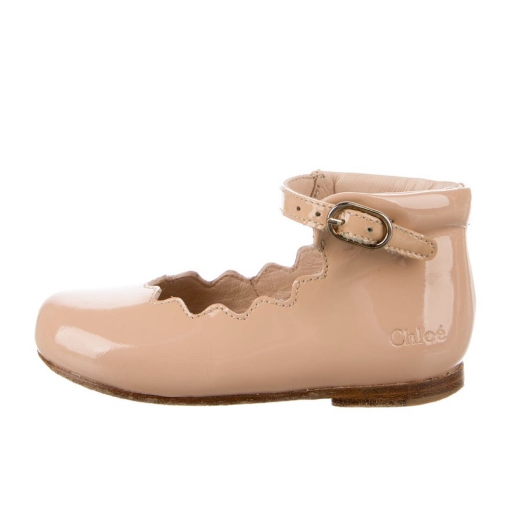 Chloe Girls Salome Scallop Ankle Strap Flat in Pink EU size 24